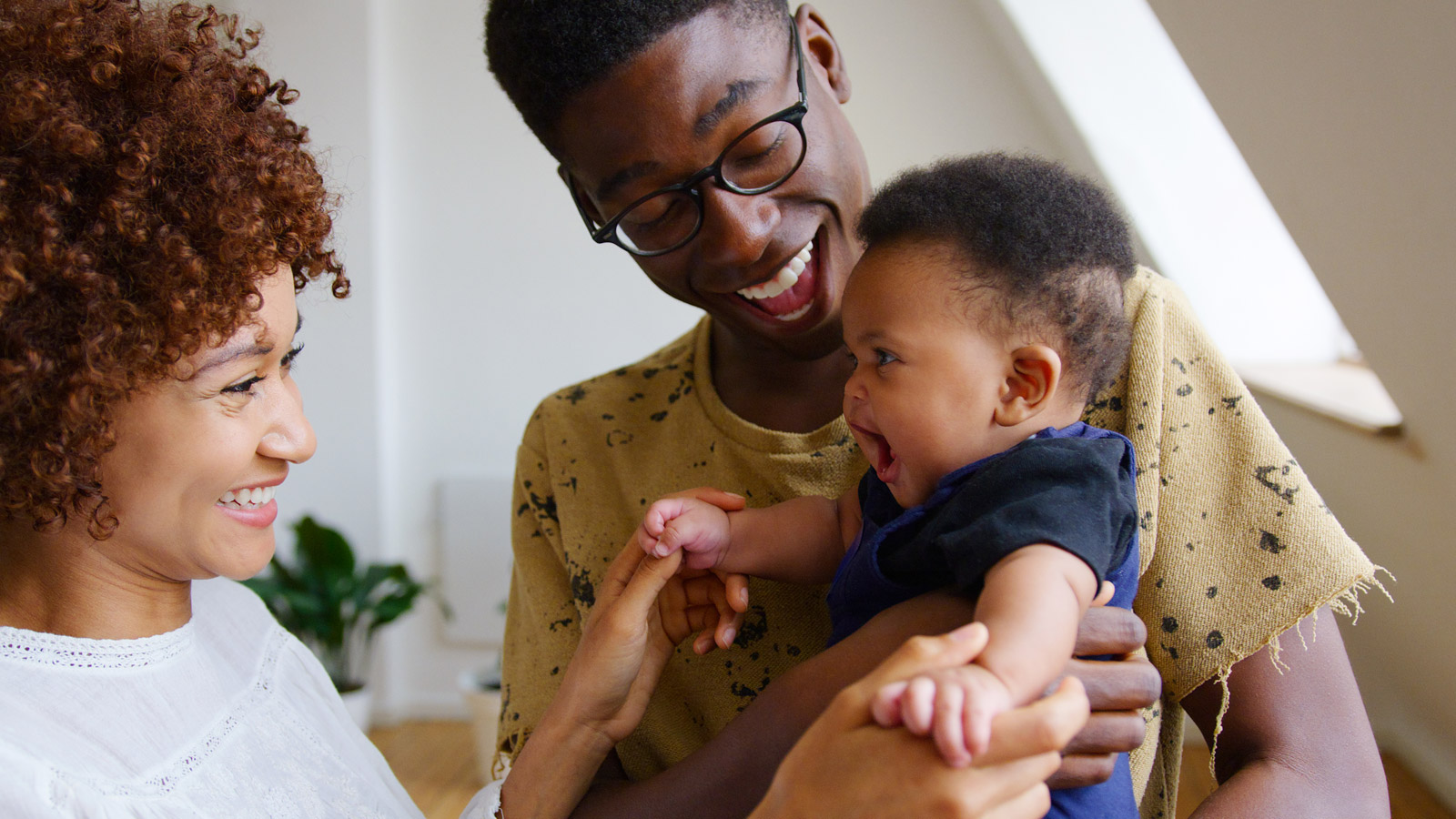 9 things for partners to consider about feeding before baby arrives